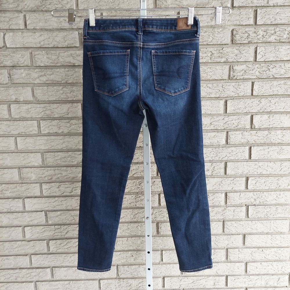 American Eagle Outfitters Dark/Medium Wash Super Skinny Denim Jeans 4 EUC - Picture 2 of 5